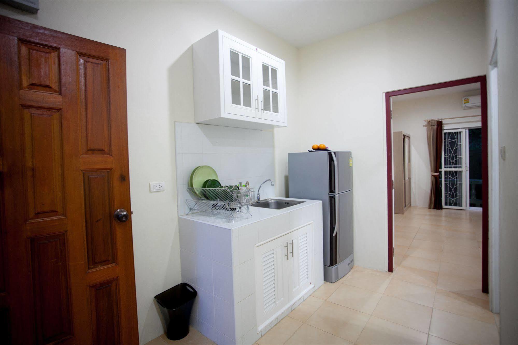 Lucky Lek Resort Rawai Ngoại thất bức ảnh