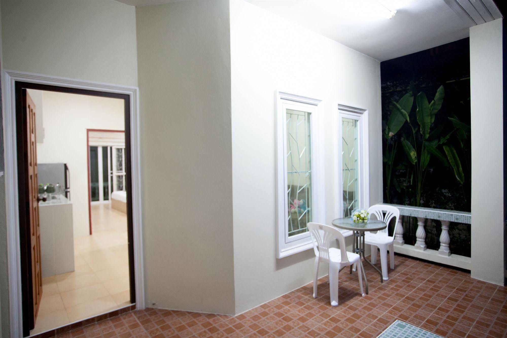 Lucky Lek Resort Rawai Ngoại thất bức ảnh