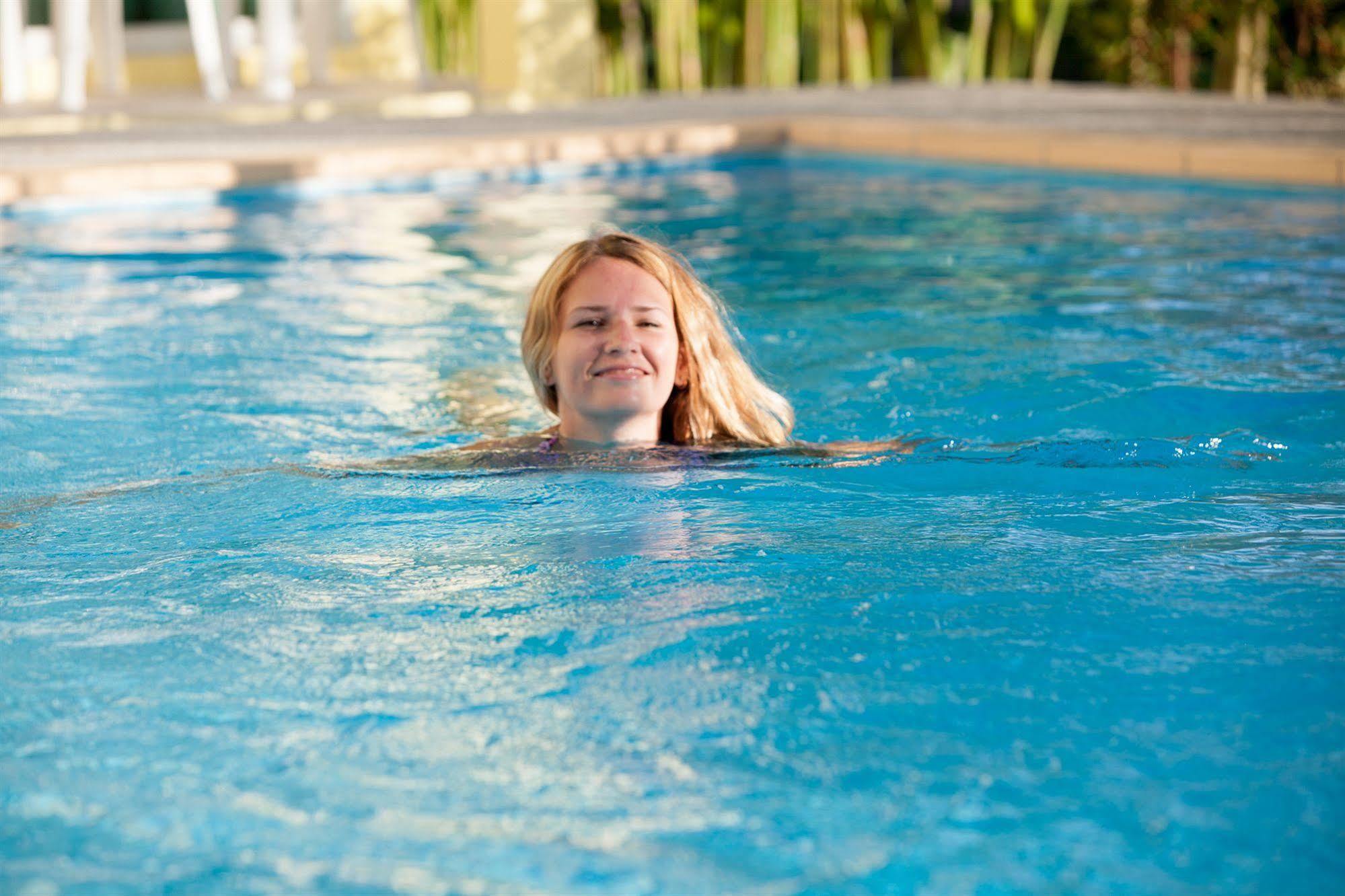 Lucky Lek Resort Rawai Ngoại thất bức ảnh